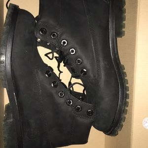 Black Timbs
